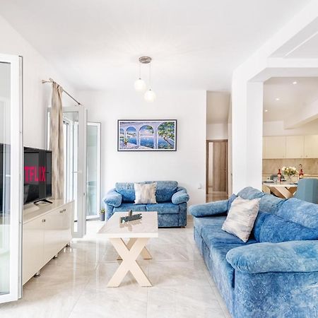 4You Luxury Apartments By Keyplanner Moraḯtika Buitenkant foto