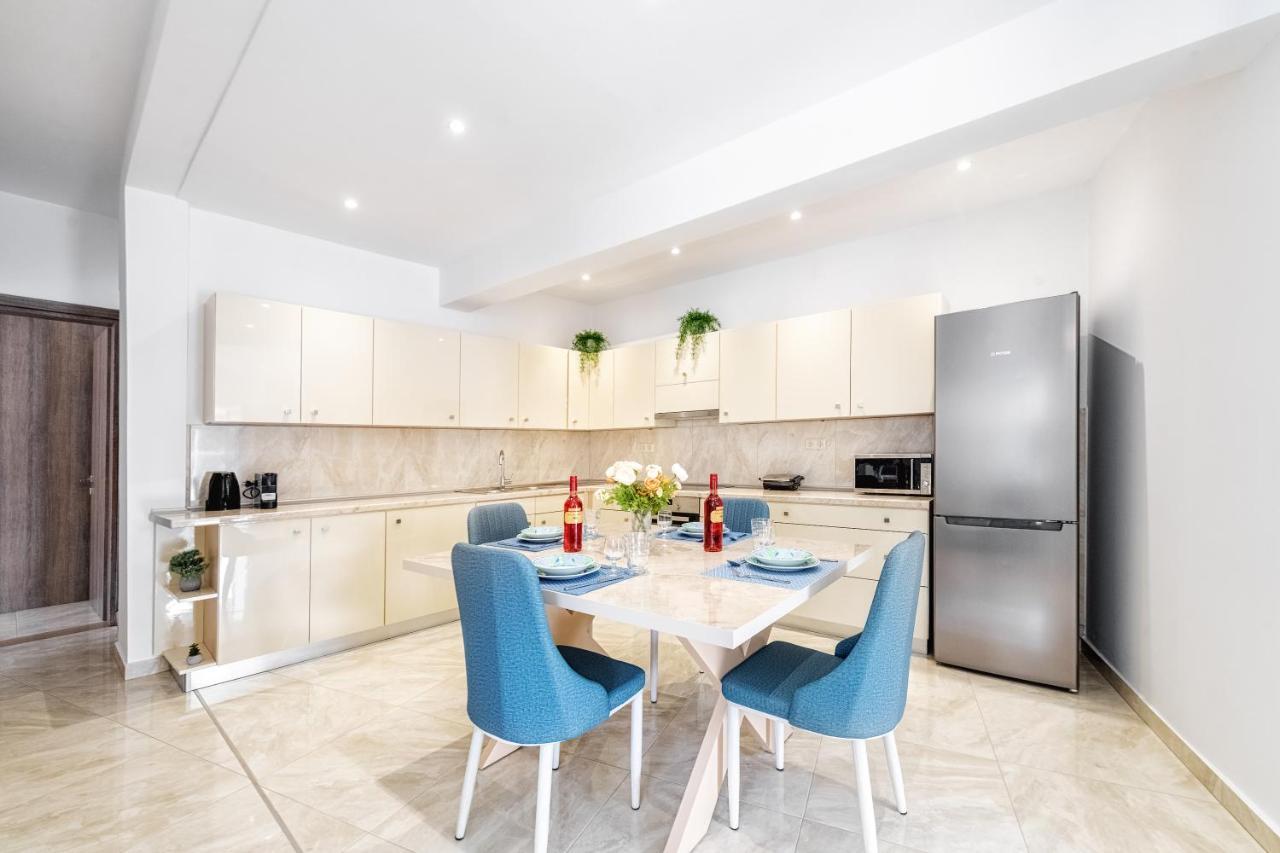 4You Luxury Apartments By Keyplanner Moraḯtika Buitenkant foto