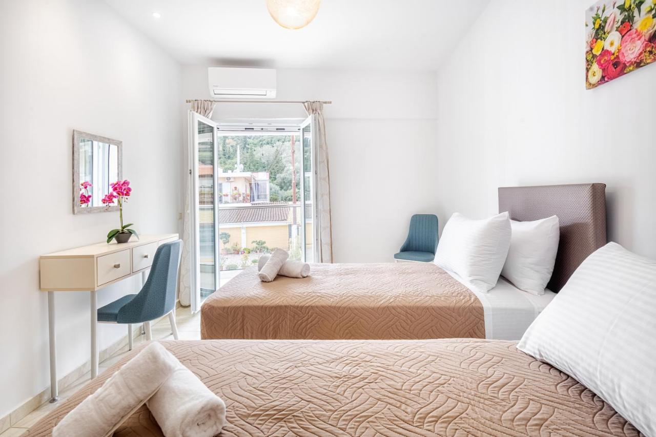 4You Luxury Apartments By Keyplanner Moraḯtika Buitenkant foto
