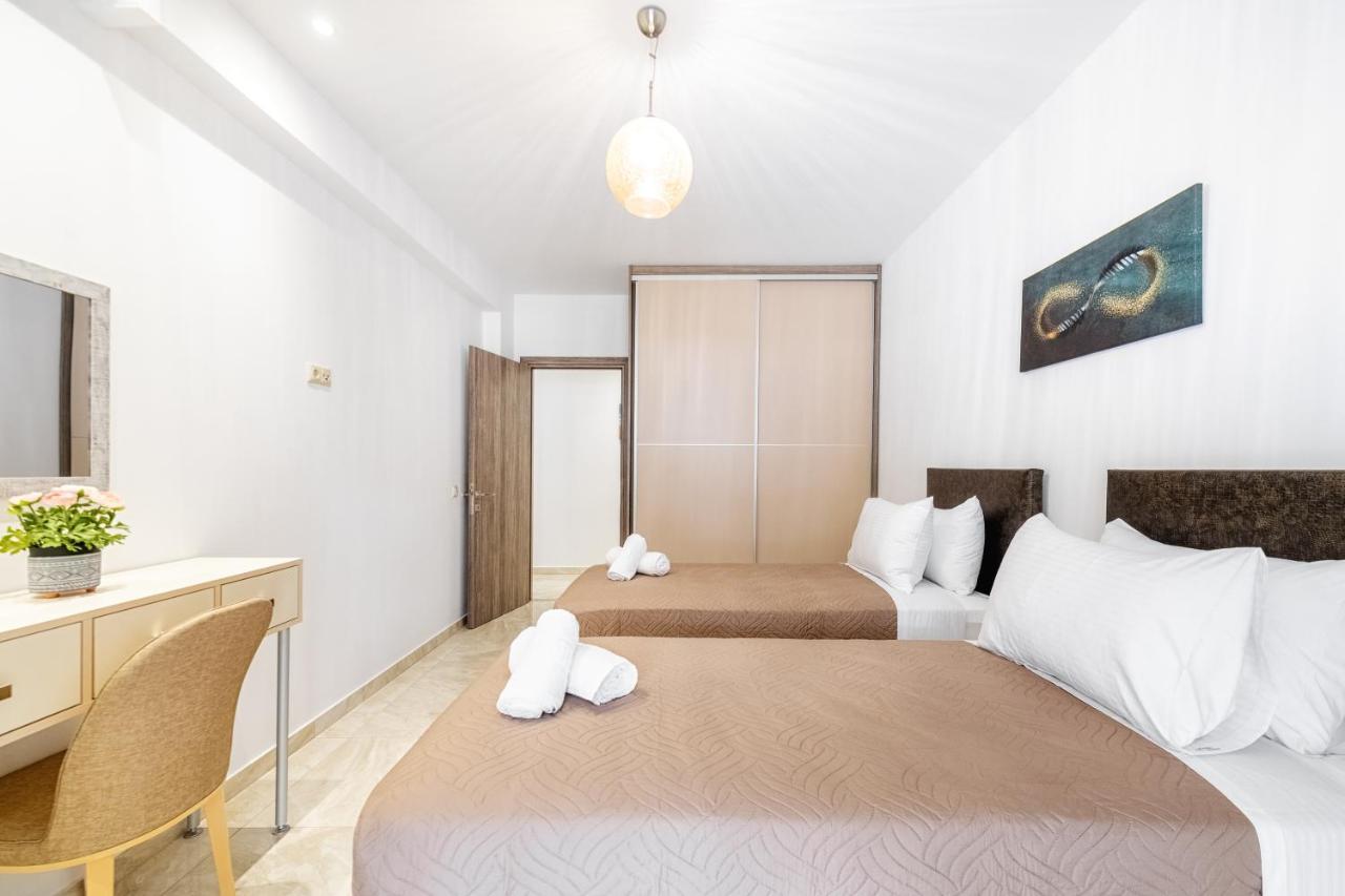 4You Luxury Apartments By Keyplanner Moraḯtika Buitenkant foto