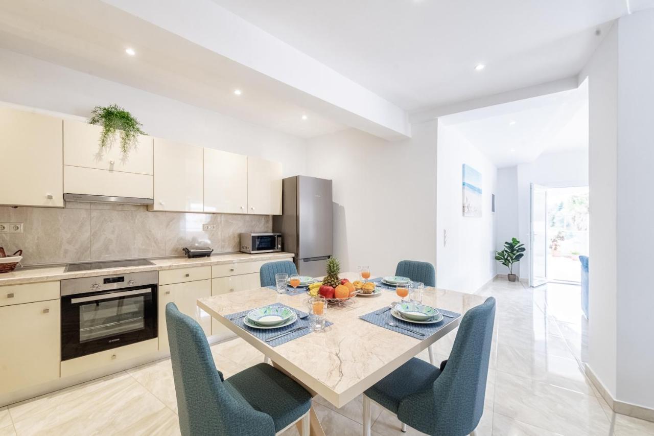 4You Luxury Apartments By Keyplanner Moraḯtika Buitenkant foto