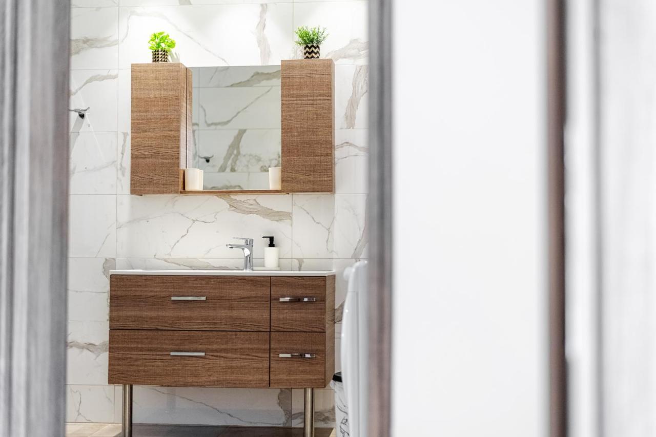 4You Luxury Apartments By Keyplanner Moraḯtika Buitenkant foto