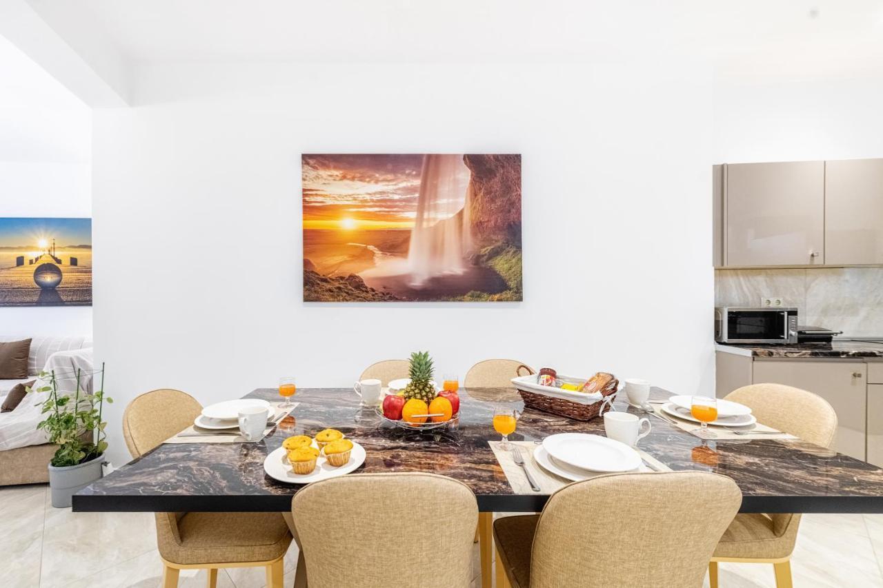 4You Luxury Apartments By Keyplanner Moraḯtika Buitenkant foto