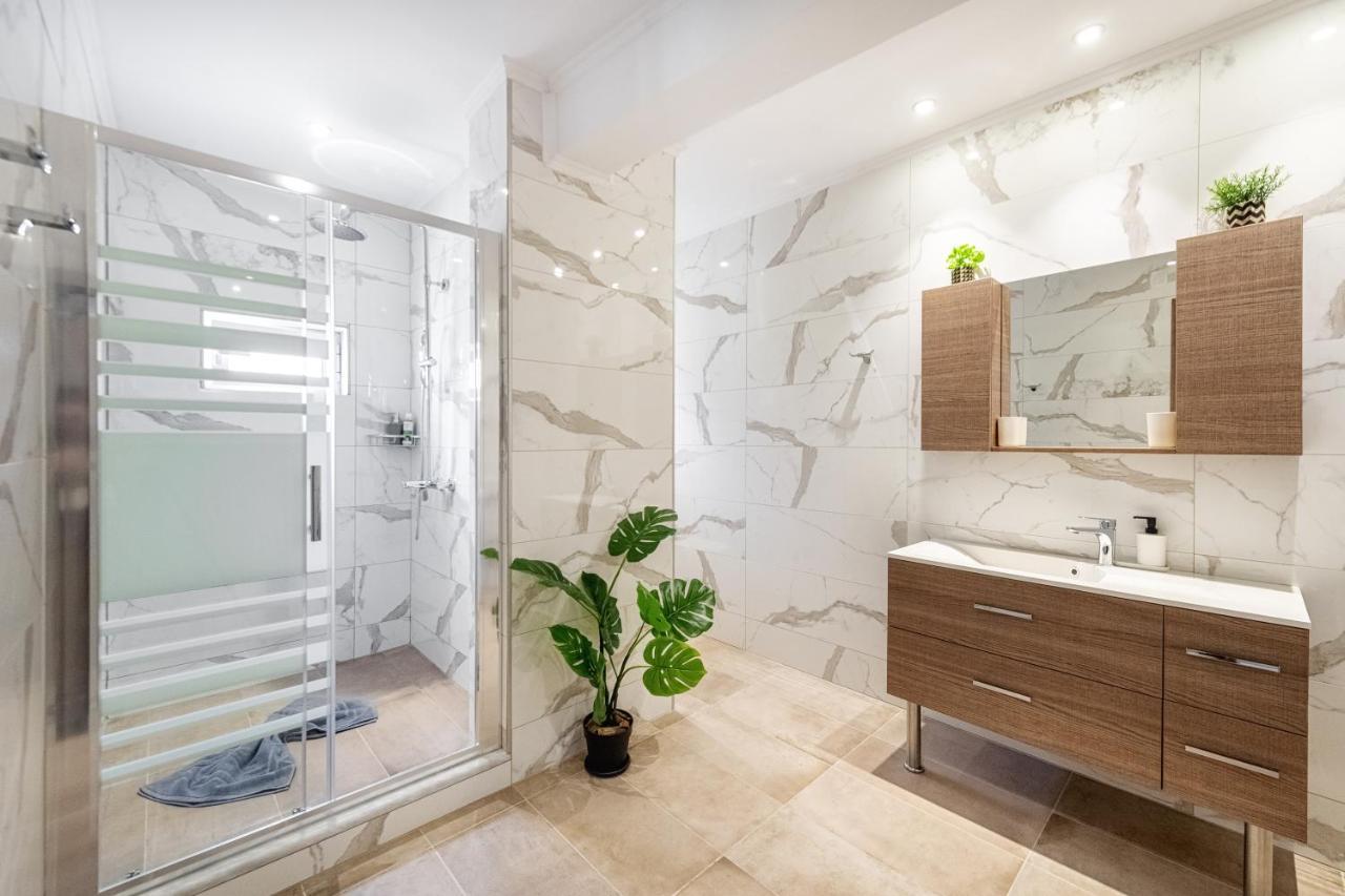 4You Luxury Apartments By Keyplanner Moraḯtika Buitenkant foto